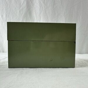 VINTAGE 70s Metal Tin Recipe Box Syndicate MFG Kitschy Avocado Green MCM Retro